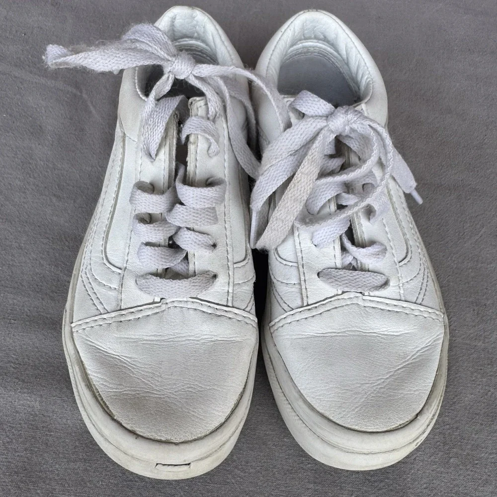 Size 12c - Vans Sneakers Old Skool White Leather Lace‎ Up
